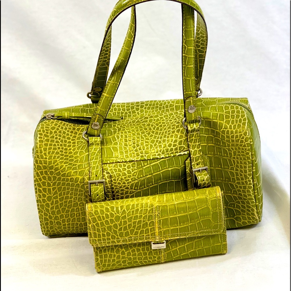 Liz Claiborne Purse and Wallet set Lime Green - Picture 1 of 6